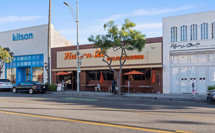 Pictures of Retail property located at 414 N Beverly Dr, Beverly Hills, CA 90210 for lease - image #1
