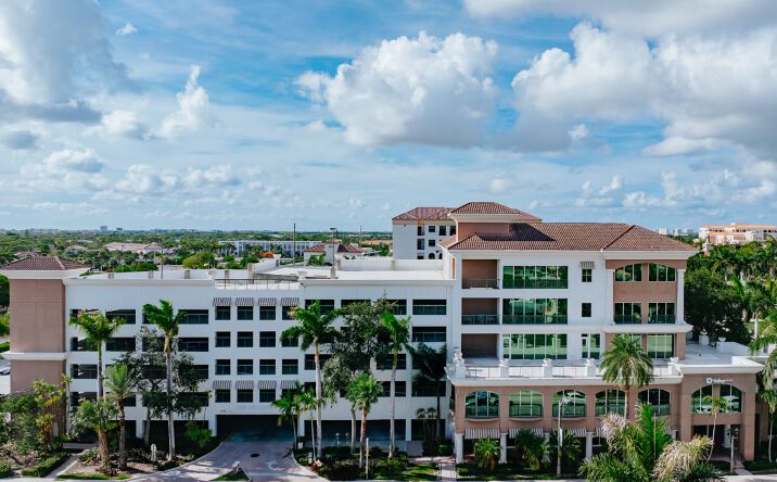 Pictures of Office, Retail, Special Purpose property located at 1 N Federal Hwy, Boca Raton, FL 33432 for lease - image #1