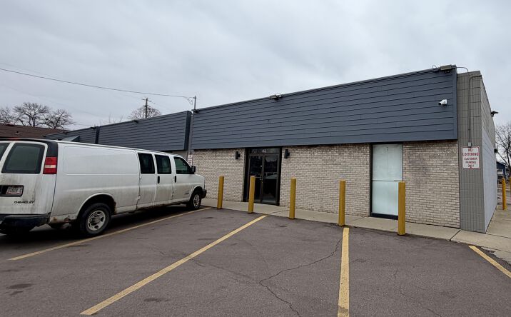 Pictures of Retail property located at 721 W 11th St, Sioux Falls, SD 57104 for lease - image #1