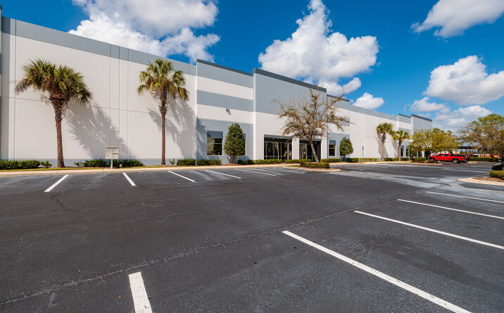 Pictures of Industrial property located at 7936 Eagle Palm Dr, Riverview, FL 33578 for lease - image #1