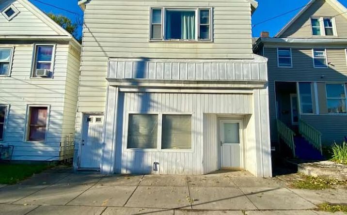 Pictures of Office property located at 1107 N Mcbride St, Syracuse, NY 13208 for lease - image #1