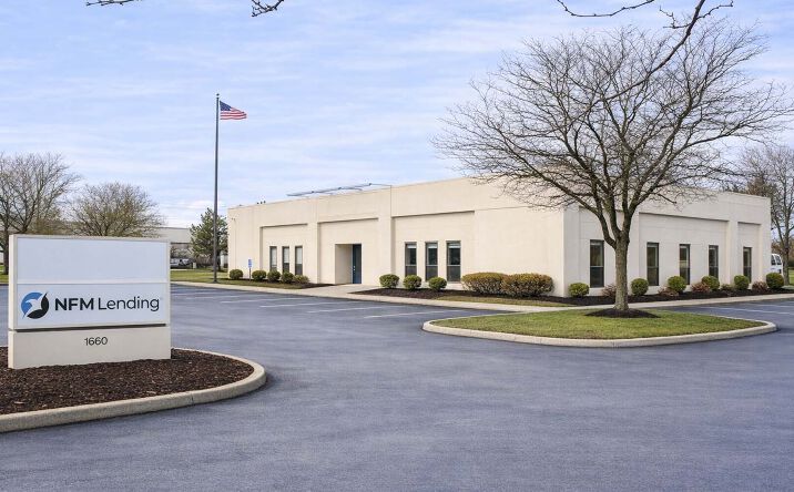 Pictures of Office property located at 1660 Gateway Cir, Grove City, OH 43123 for lease - image #1