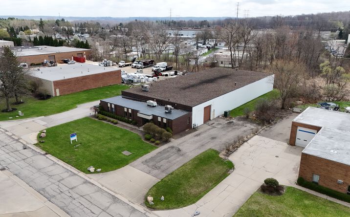 Pictures of Industrial property located at 595 Golden Oak Pkwy, Bedford, OH 44146 for lease - image #1