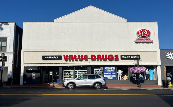 Pictures of Retail property located at 349 New York Ave, Huntington, NY 11743 for lease - image #1