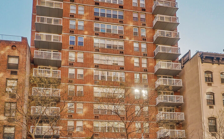 Pictures of Office property located at 420 W 23rd St #GF, New York, NY 10011 for lease - image #1