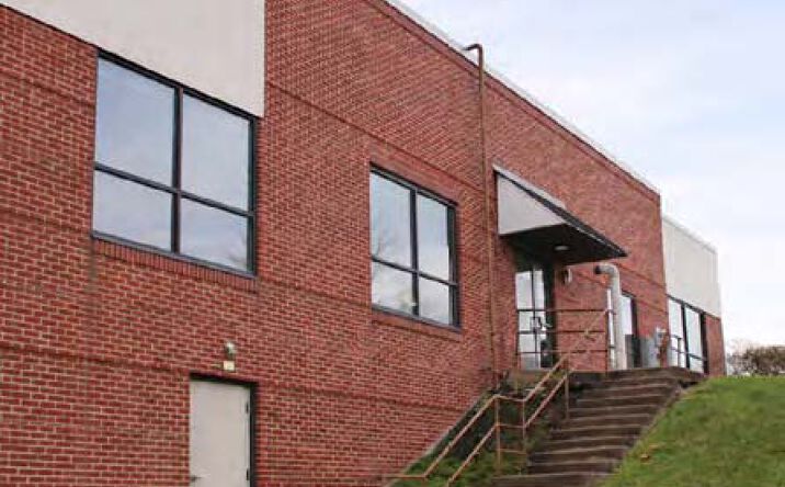 Pictures of Office property located at 1929 Gateway Cir, Grove City, OH 43123 for lease - image #1