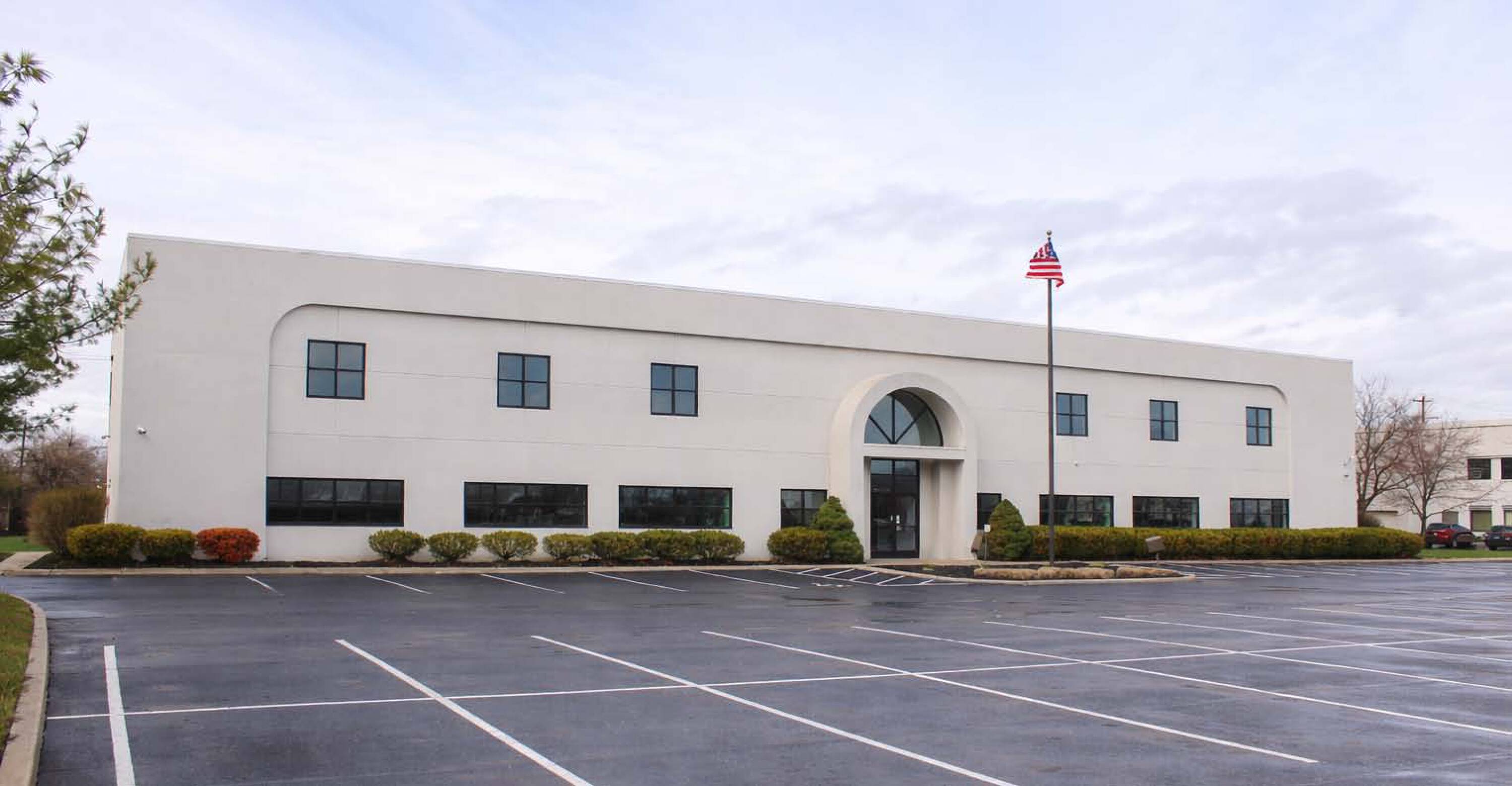 1645 Gateway Cir, Grove City, OH 43123