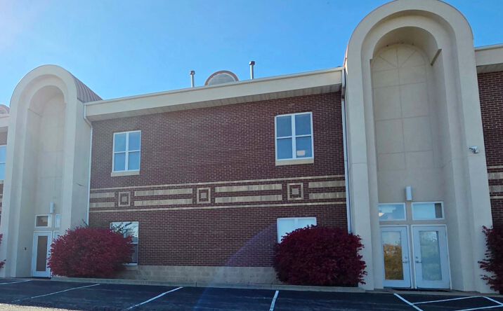 Pictures of Retail property located at 1555 Kisker Rd, St. Peters, MO 63304 for lease - image #1