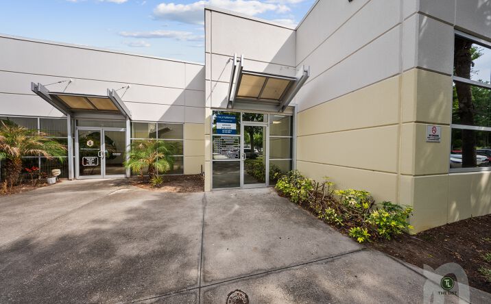 Pictures of Office property located at 8810 Commodity Cir, Orlando, FL 32819 for lease - image #1