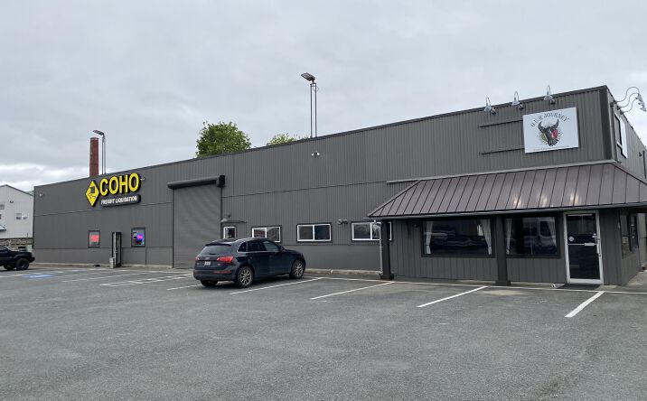 Pictures of Retail, Industrial property located at 408 Metcalf St, Sedro-Woolley, WA 98284 for lease - image #1