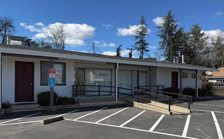 Pictures of Office, Retail property located at 6047 Hazel Ave, Orangevale, CA 95662 for lease - image #1