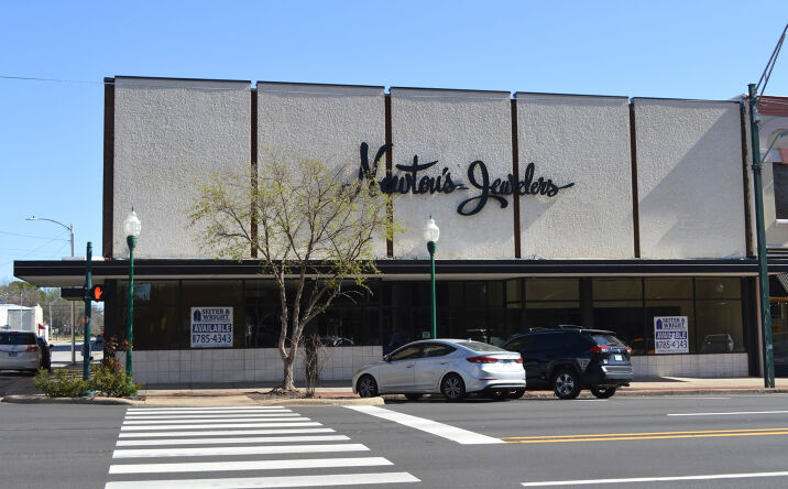 Pictures of Retail, Office property located at 701 Garrison Ave, Fort Smith, AR 72901 for lease - image #1