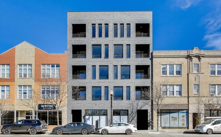 Pictures of Retail property located at 1952 W Lawrence Avenue, Chicago, IL 60640 for lease - image #1