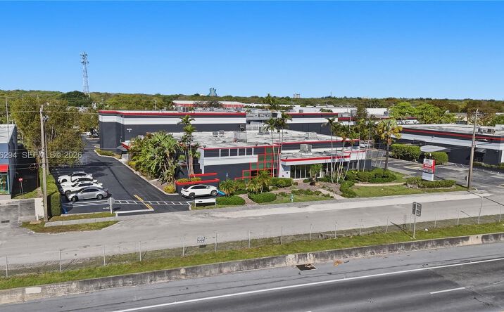 Pictures of Industrial property located at 2950 N 28th Ter, Hollywood, FL 33020 for lease - image #1