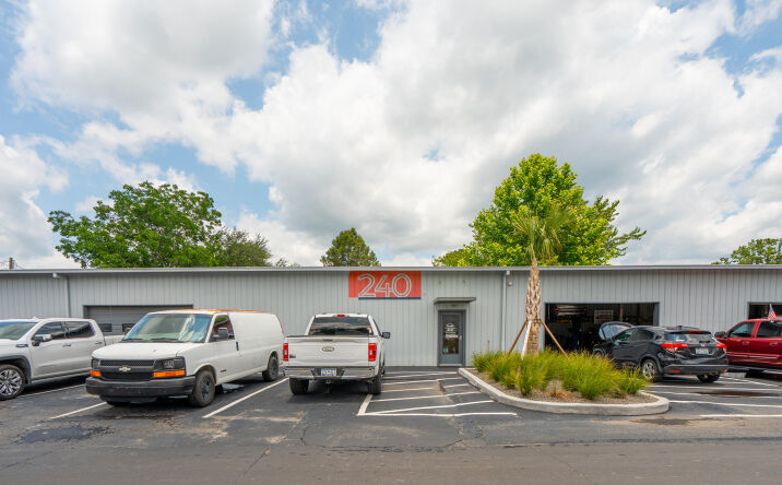 Pictures of Industrial property located at 888 College Park Road # 240, Summerville, SC 29486 for lease - image #1