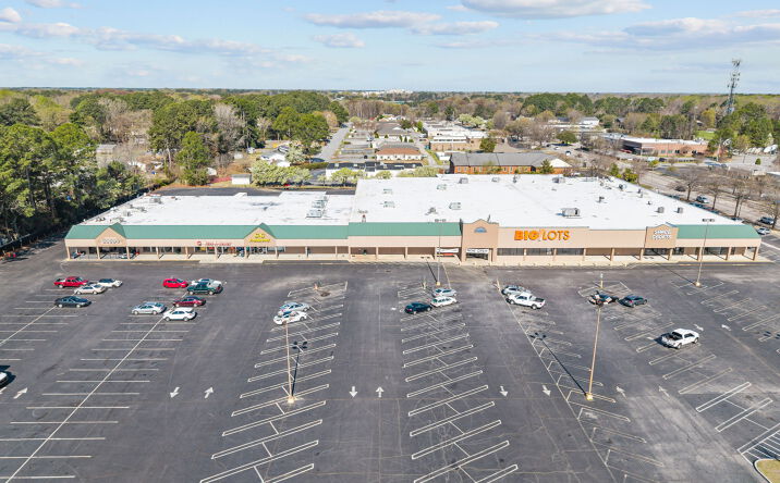 Pictures of Retail, Office property located at 611 Greenville Blvd SE, Greenville, NC 27858 for lease - image #1