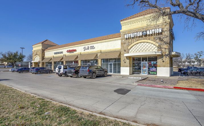 Pictures of Retail, Office property located at 6530 Hawks Creek Ct, Westworth Village, TX 76114 for lease - image #1