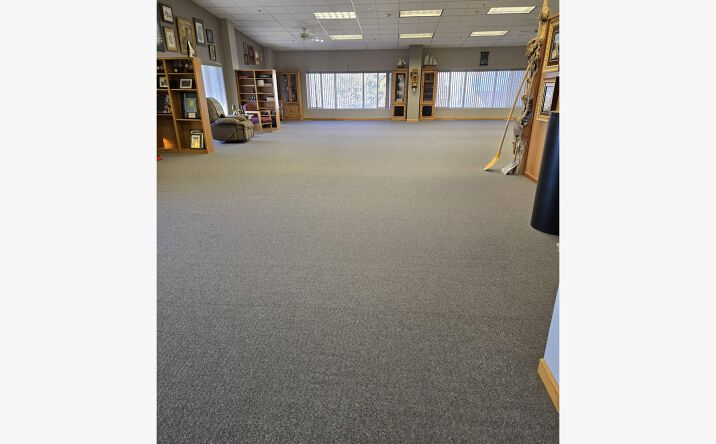 Pictures of Office property located at 1258 SW Lake Rd, Redmond, OR 97756 for lease - image #1