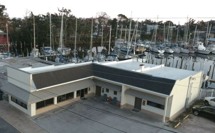 Pictures of Office property located at 231 E Beach Dr, Panama City, FL 32401 for lease - image #1