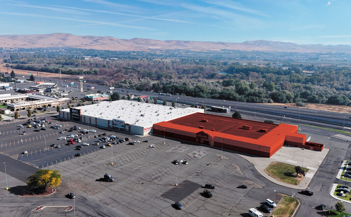 Pictures of Retail property located at 2530 Rudkin Rd, Union Gap, WA 98903 for lease - image #1