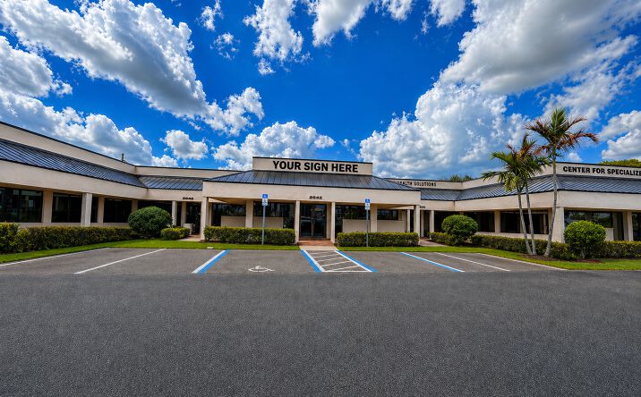 Pictures of Office property located at 2842 SE Federal Hwy, Stuart, FL 34994 for lease - image #1