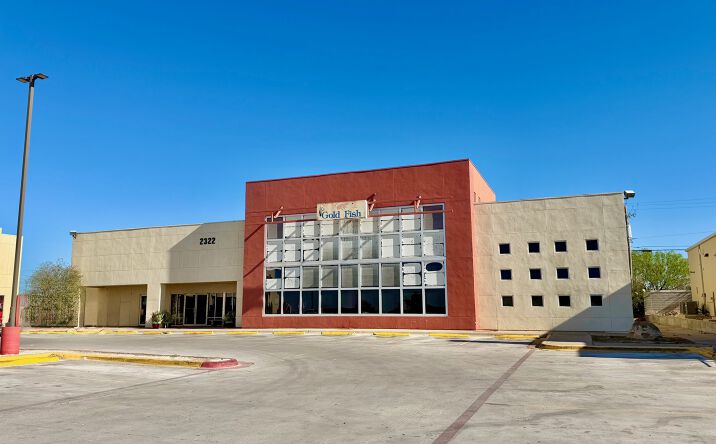 Pictures of Retail, Office property located at 2322 Jacaman Rd, Laredo, TX 78041 for lease - image #1
