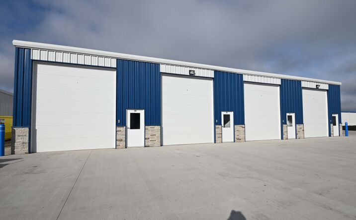 Pictures of Retail, Industrial property located at 4108 44th St N, Fargo, ND 58102 for lease - image #1