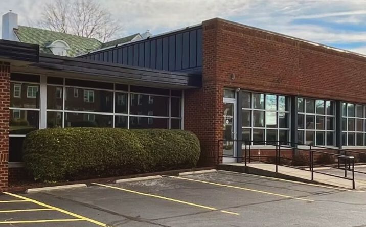 Pictures of Office property located at 720 W 5th Street, Winston Salem, NC 27101 for lease - image #1