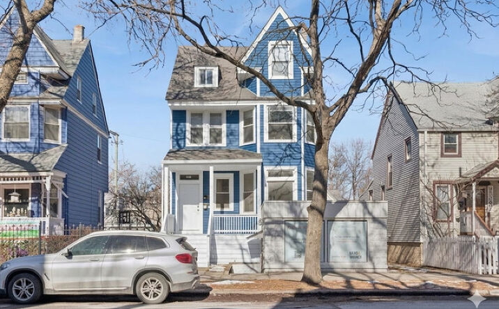 Pictures of Office, Restaurant, Special Purpose property located at 2144 W Montrose Ave, Chicago, IL 60618 for lease - image #1