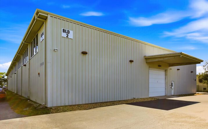 Pictures of Industrial property located at 3660 Arnold Ave, Naples, FL 34104 for lease - image #1