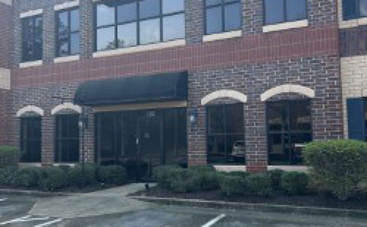 Pictures of Industrial property located at 1880 W Oak Pkwy, Marietta, GA 30062 for lease - image #1