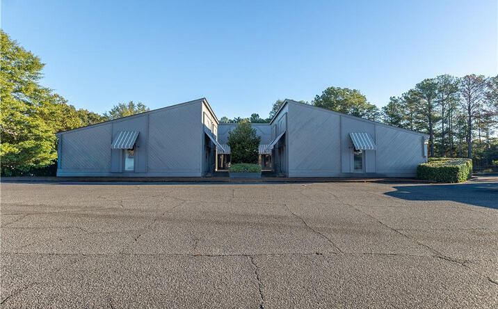 Pictures of Office property located at 5624 Whitesville Rd, Columbus, GA 31904 for lease - image #1