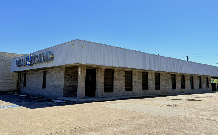 Pictures of Office property located at 12960 East Fwy, Houston, TX 77015 for lease - image #1