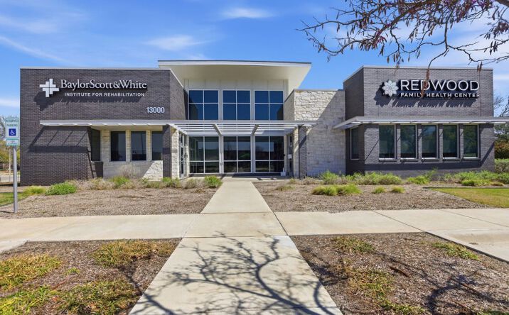 Pictures of Office property located at 13000 Josey Ln, Farmers Branch, TX 75234 for lease - image #1
