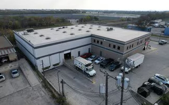 Pictures of Industrial property located at 3940 N PanAm Expy, San Antonio, TX 78219 for lease - image #1