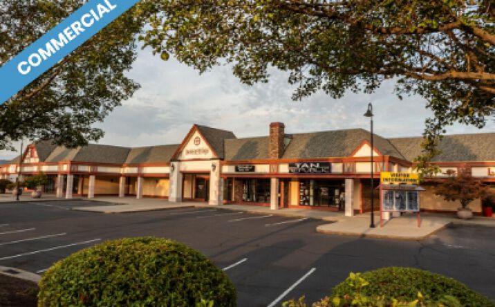 Pictures of Office, Retail property located at 1501 NE F St, Grants Pass, OR 97526 for lease - image #1