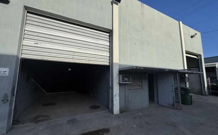 Pictures of Industrial property located at 3580 NW 49th St, Miami, FL 33142 for lease - image #1