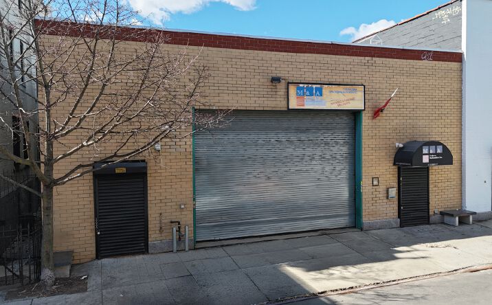 Pictures of Industrial property located at 33 Dobbin St, Brooklyn, NY 11222 for lease - image #1