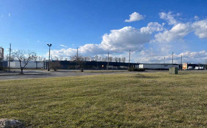 Pictures of Land property located at 20800 Groesbeck Hwy, Warren, MI 48089 for lease - image #1