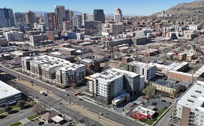 Pictures of Retail property located at 385 S 400 E, Salt Lake City, UT 84111 for lease - image #1