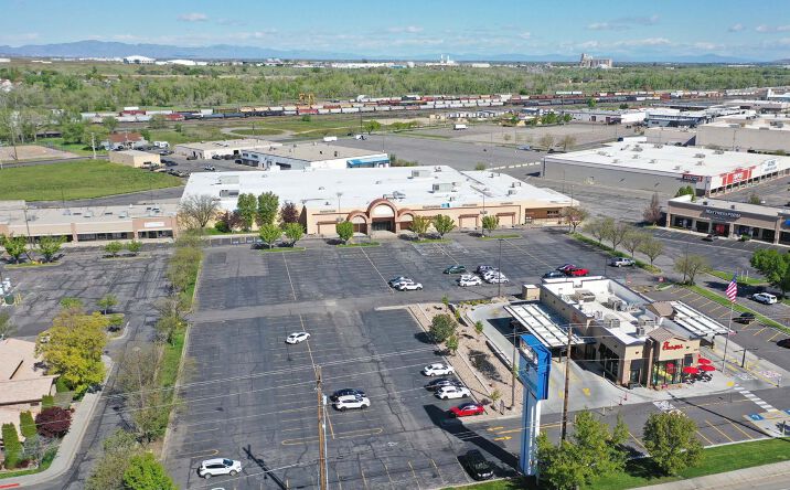 Pictures of Retail property located at 4045 Riverdale Rd, Riverdale, UT 84405 for lease - image #1