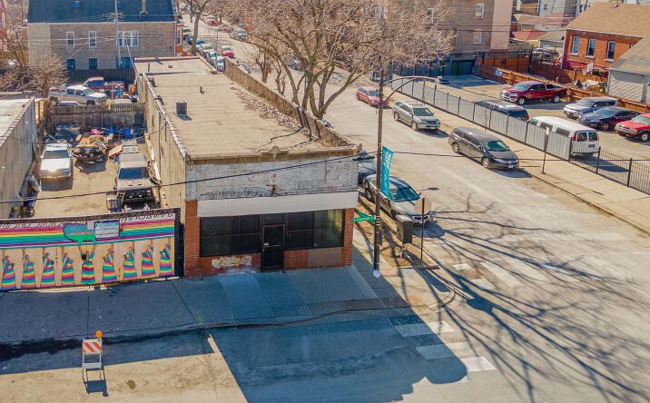 Pictures of Retail property located at 3259 W Cermak Road, Chicago, IL 60623 for lease - image #1