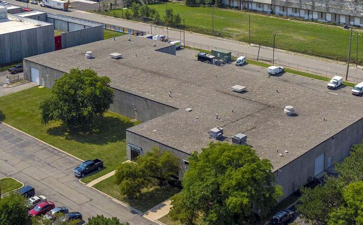 Pictures of Industrial property located at 1551 Rosa Parks Blvd, Detroit, MI 48216 for lease - image #1