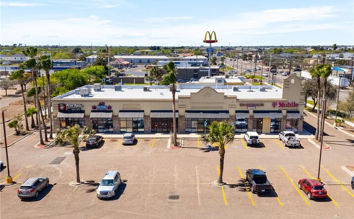 Pictures of Land property located at 7470 Padre Island Highway # 130, Brownsville, TX 78521 for lease - image #1