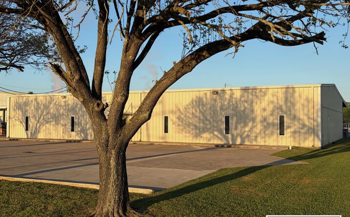 Pictures of Office, Industrial property located at 4830 Lafin Dr, Beaumont, TX 77705 for lease - image #1
