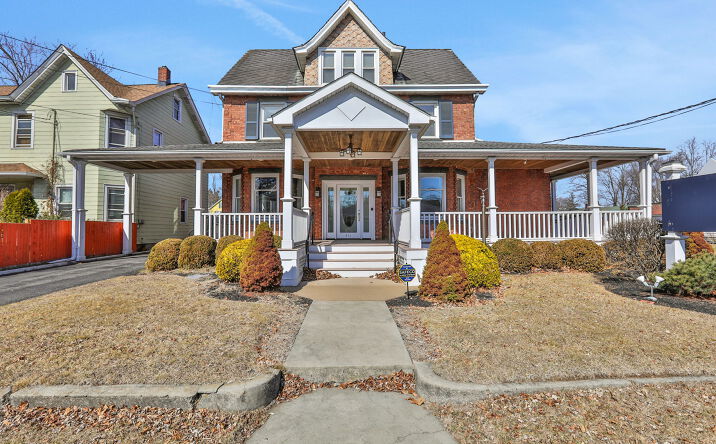 Pictures of Office property located at 411 Albany Avenue, Kingston, NY 12401 for lease - image #1