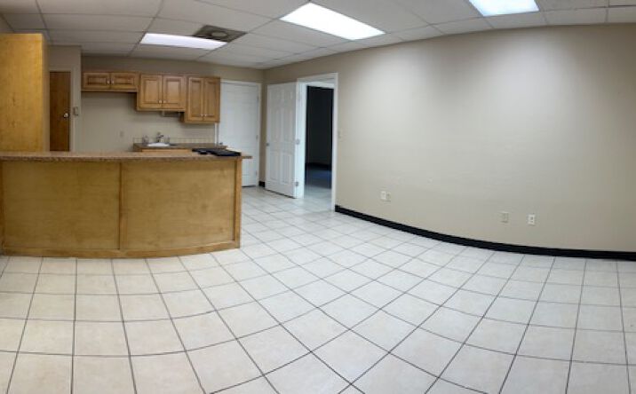 Pictures of Office, Industrial, Special Purpose property located at 4420 Eastlake Ave, Beaumont, TX 77705 for lease - image #1