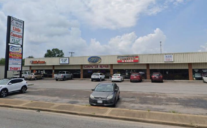 Pictures of Retail property located at 1019 S Brundidge St, Troy, AL 36081 for lease - image #1