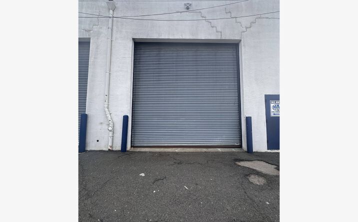 Pictures of Industrial, Office property located at 165 Industrial Loop, staten island, NY 10309 for lease - image #1