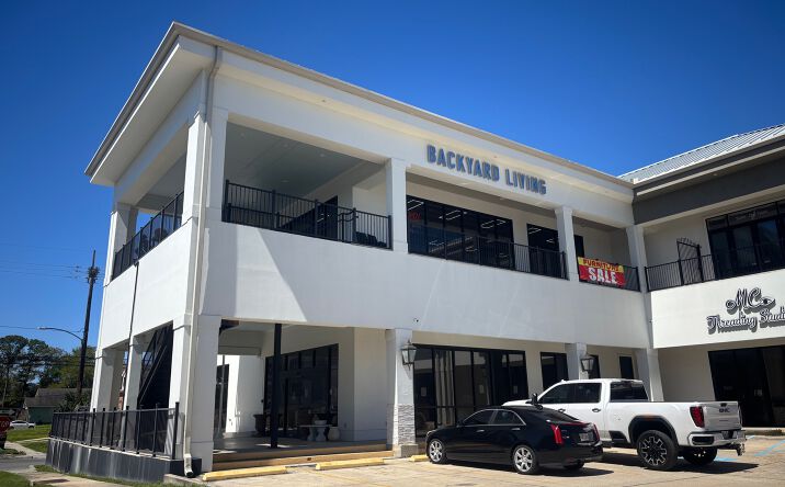 Pictures of Retail, Office property located at 7211 Regent St, New Orleans, LA 70124 for lease - image #1